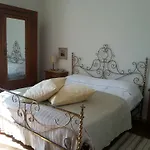 Basisa Bed & Breakfast *