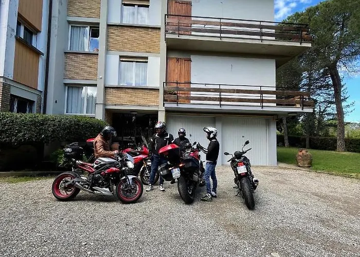 Basisa ベッド・アンド・ブレックファスト